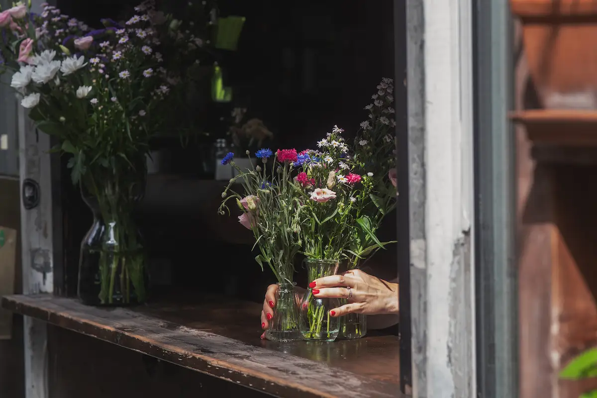 Festsaal Kreuzberg - Blumen am Fenster