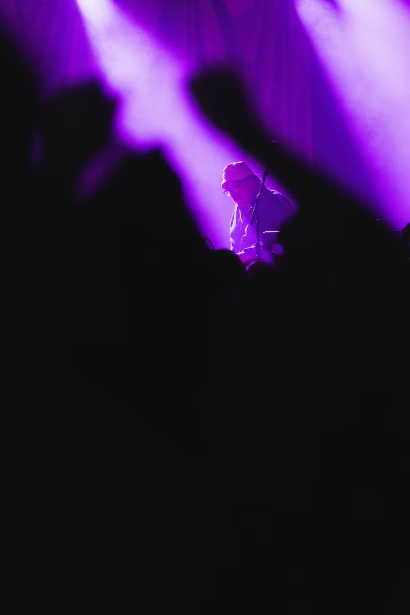 Erobique Konzert - Musiker im Bühnenlicht