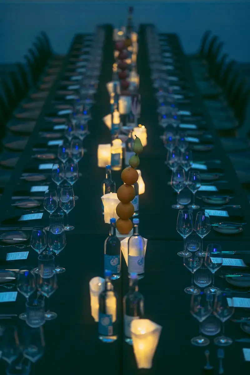 PAULS Events - Gedeckte Tafel mit Kerzen